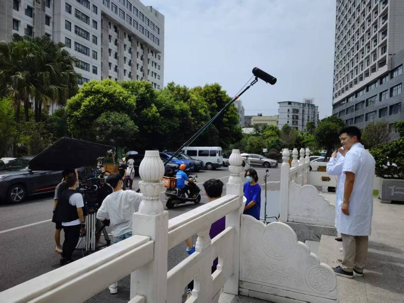 凤泉区广告片拍摄公司低成本实现高规格制作的诀窍